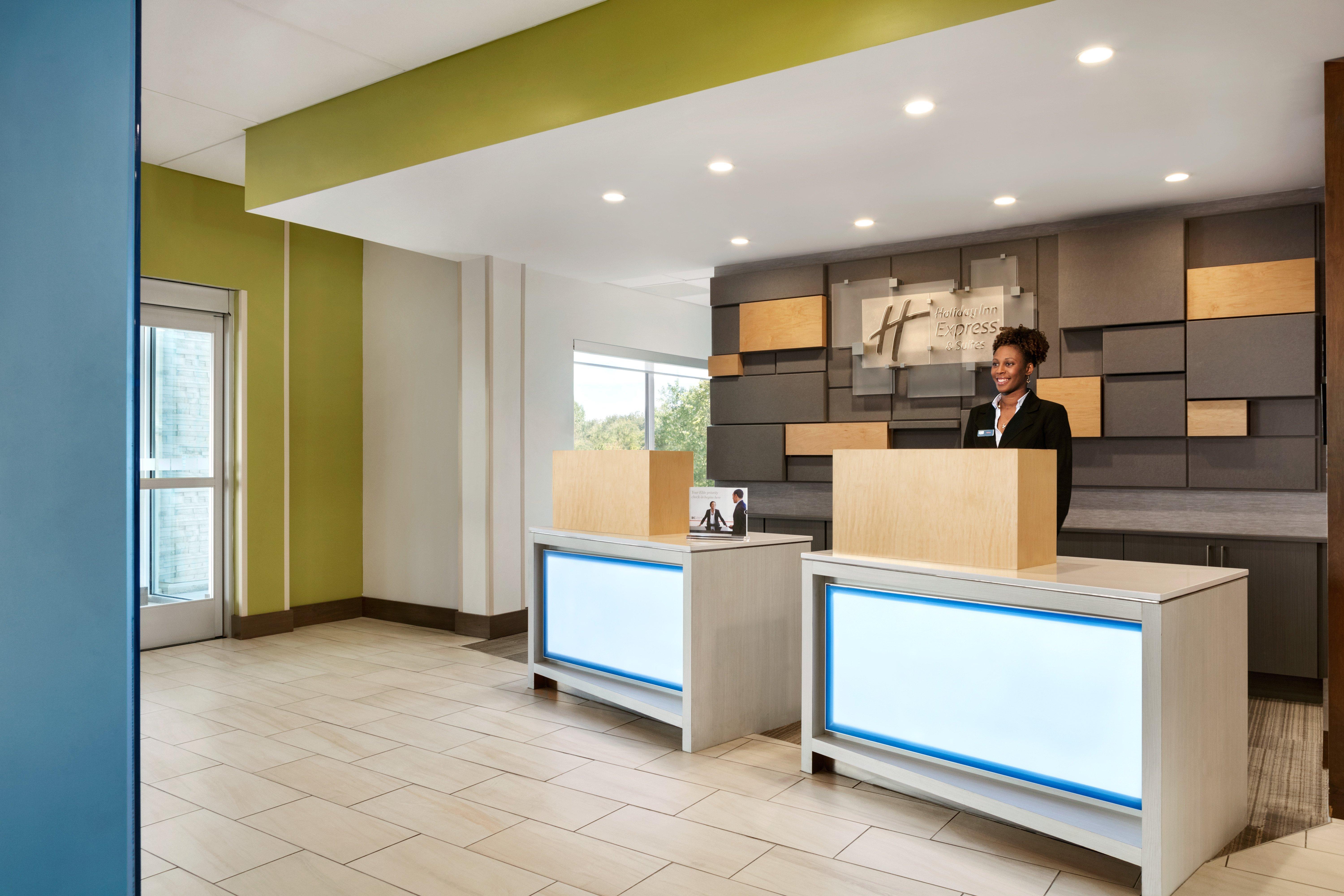 Holiday Inn Express & Suites Salisbury By Ihg Экстерьер фото
